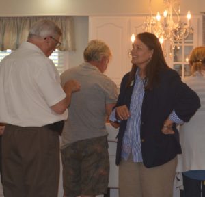 America in Bloom Judge Linda Cromer, right, is pictured chatting with Mayor Steve Mercer. A community reception for the judges was held June 27 at the home of Daphne and Tim France. France is president of Coshocton is Blooming, which organized the judges’ visit to Coshocton. Josie Sellers | Beacon