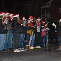 First candlelighting of the season held in Roscoe Village